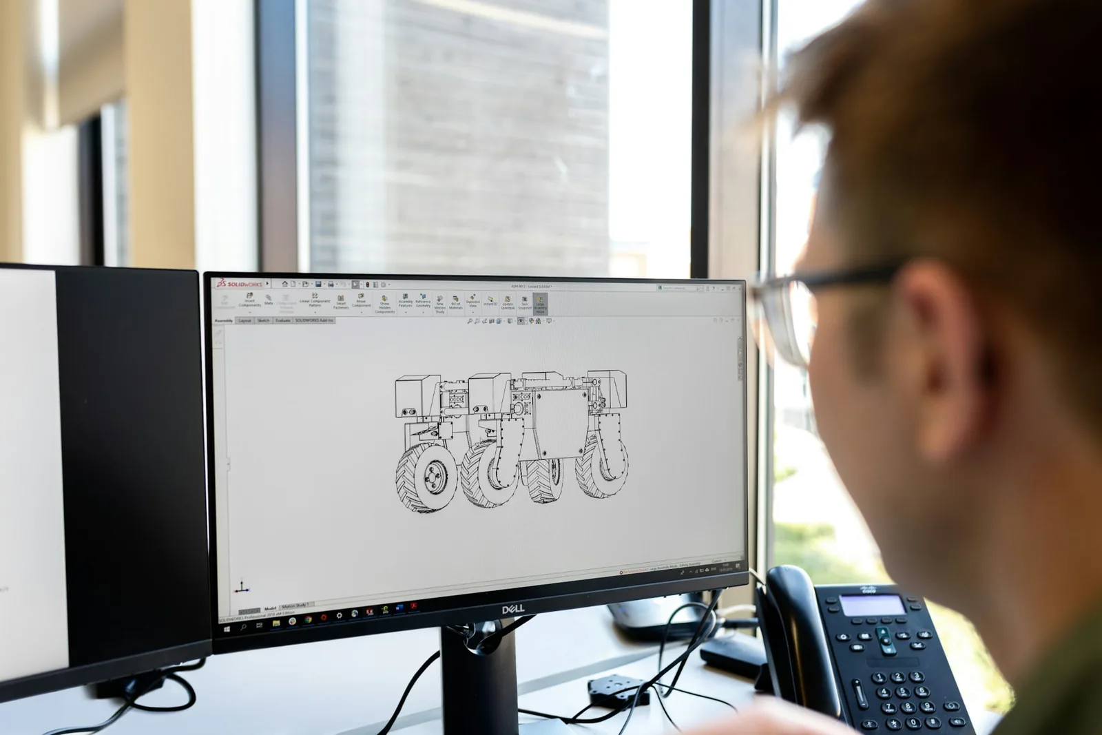 SolidWorks 2026 & Finite Element Analysis Capability