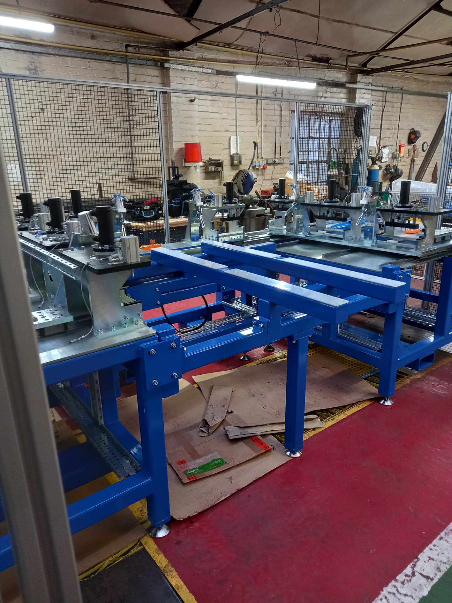 Adjustable fixture layout on the automated drilling and punching equipment